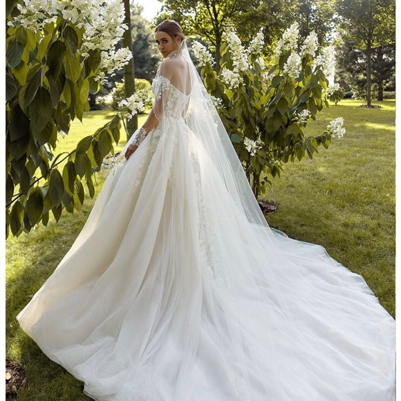 Silviamo wedding dress! - Picture 3 of 4